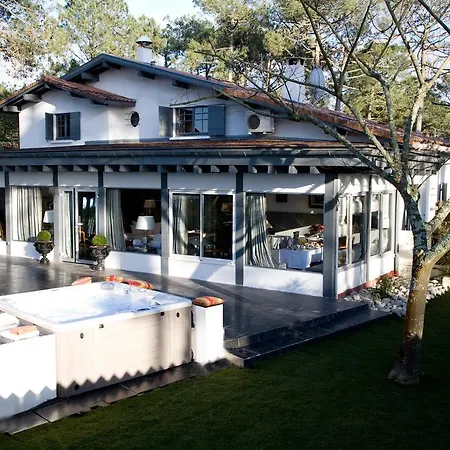 Le Comptoir Des Sables Bed & Breakfast