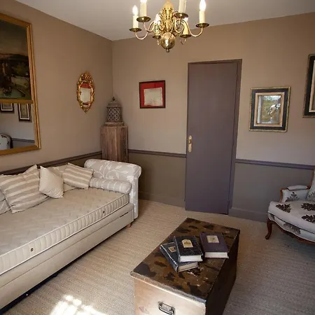 Le Comptoir Des Sables Bed & Breakfast *